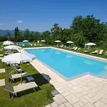 In Estate With Pool * ريغلو